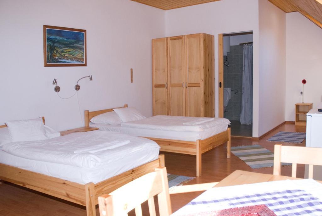 Haramia Csapszek Es Fogado Hotel Szombathely Ngoại thất bức ảnh